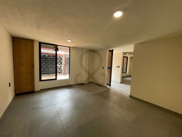 CERRADA SANTA CLARA 172 Casa en venta en Santa María Tepepan