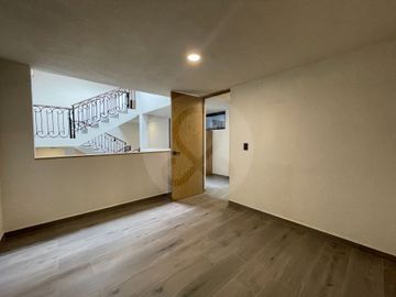 CERRADA SANTA CLARA 172 Casa en venta en Santa María Tepepan