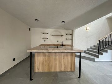 CERRADA SANTA CLARA 172 Casa en venta en Santa María Tepepan