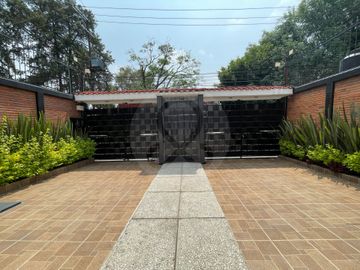 CERRADA SANTA CLARA 172 Casa en venta en Santa María Tepepan