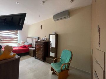 CASA EN VENTA EN RESIDENCIAL QUINTAS LA CIMA, TORREON, COAHUILA.