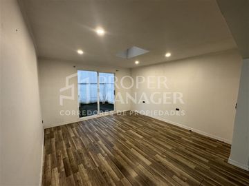 Casa en Venta en Casa Esquina Portal el Libertador Ampliada, Chillán