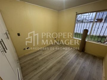 Casa en Venta en Casa Esquina Portal el Libertador Ampliada, Chillán