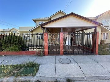Casa en Venta en Casa Esquina Portal el Libertador Ampliada, Chillán