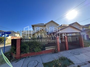 Casa en Venta en Casa Esquina Portal el Libertador Ampliada, Chillán