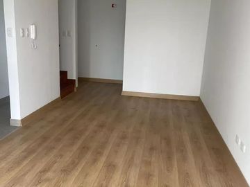 VENDO DUPLEX ESTRENO 86m2 - DE 2 DORM. CON ESTACIONAMIENTO – SURQUILLO