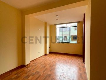 Dúplex en Venta en Urb. Las Palmeras, Los Olivos