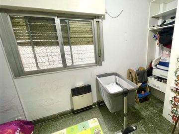 Venta de PH 4 ambientes con Cochera y jardín en Quilmes