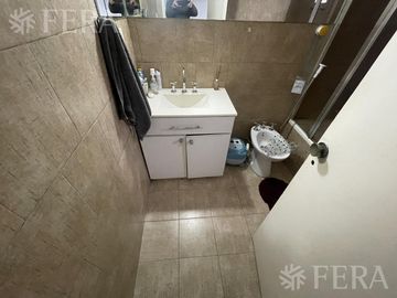 Venta de PH 4 ambientes con Cochera y jardín en Quilmes