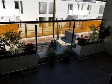Departamento en venta - 2 Dormitorios 2 Baños - City Bell