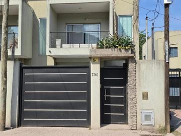 Departamento en venta - 2 Dormitorios 2 Baños - City Bell