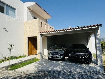 Casa en Fraccionamiento Burgos Bugambilias