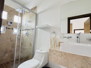 Casa en Fraccionamiento Burgos Bugambilias