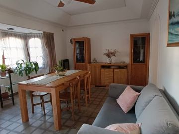 Casa en venta en Wilde