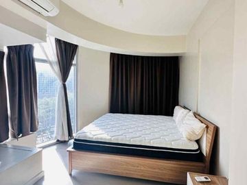 Luxury 2BR Suite Condo in Bay City - Near MOA