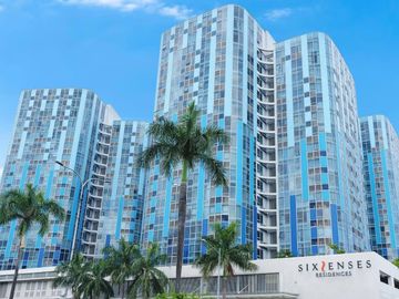Luxury 2BR Suite Condo in Bay City - Near MOA
