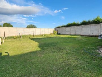 Venta casa barrio cerrado Maipú- 5 ambientes