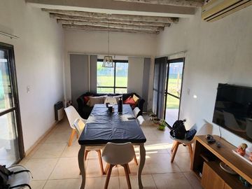 Venta casa barrio cerrado Maipú- 5 ambientes