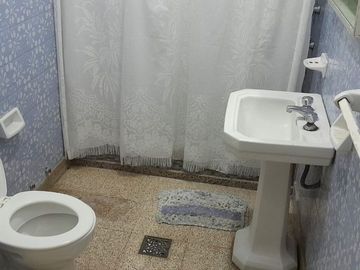 OPORTUNIDAD! Vivienda Multifamiliar