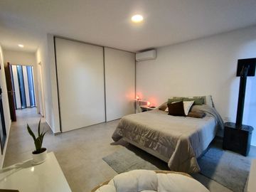 VENTA CASA EN SANTA TERESITA