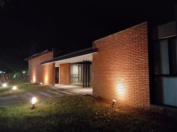 VENTA CASA EN SANTA TERESITA