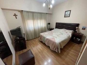 VENTA TRIPLEX 4 AMB COCHERA EN RAMOS. OPORTUNIDAD
