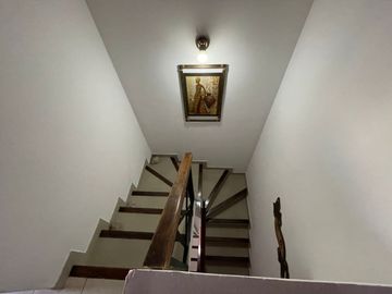 VENTA TRIPLEX 4 AMB COCHERA EN RAMOS. OPORTUNIDAD