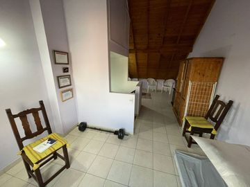 VENTA TRIPLEX 4 AMB COCHERA EN RAMOS. OPORTUNIDAD