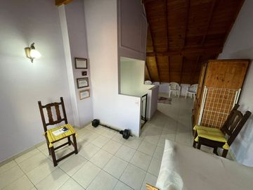 VENTA TRIPLEX 4 AMB COCHERA EN RAMOS. OPORTUNIDAD