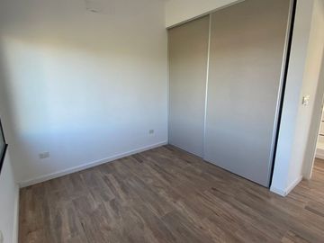 VENTA CASA 5AMB PARRILLA PILAR  DEL ESTE FINANCIA