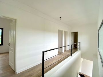 VENTA CASA 5AMB PARRILLA PILAR  DEL ESTE FINANCIA
