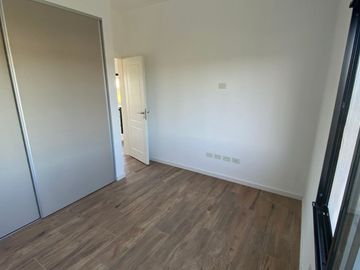 VENTA CASA 5AMB PARRILLA PILAR  DEL ESTE FINANCIA