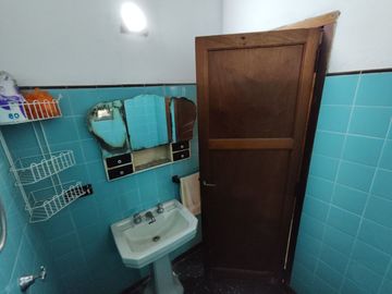 VENTA PH 2 Y 3 AMBIENTES LOCAL  CASANOVA PERMUTA