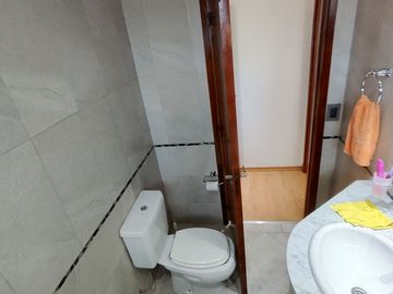 VENTA PH 2 Y 3 AMBIENTES LOCAL  CASANOVA PERMUTA