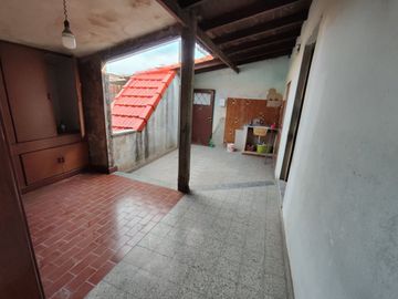 VENTA PH 2 Y 3 AMBIENTES LOCAL  CASANOVA PERMUTA
