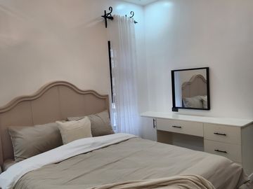 Mediterranean-Style 5-BR Furnished Home for Sale in Dau, Mabalacat