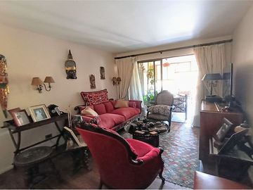 DUPLEX EN VENTA 4D, 3B, 1E, BODEGA, LAS CONDES