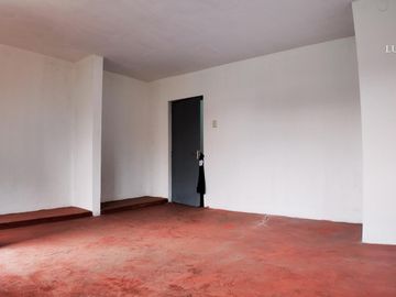 Departamento en  segundo piso