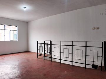 Departamento en  segundo piso