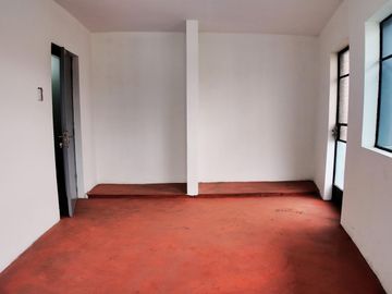 Departamento en  segundo piso