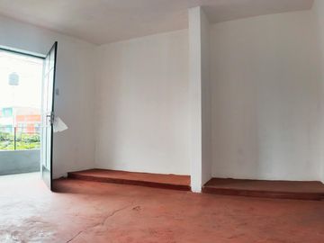 Departamento en  segundo piso