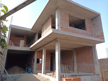Se vende casa Ventanilla Kawachi Pachacutec 160 m2