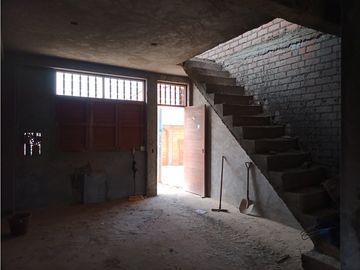 Se vende casa Ventanilla Kawachi Pachacutec 160 m2