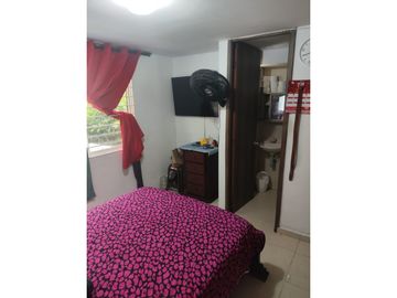 VENDO HERMOSO APARTAMENTO PRIMER PISO VILLA CAROLINA 67 MTS 3 HAB