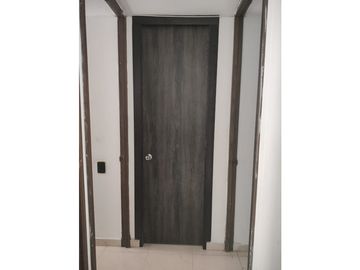 VENDO HERMOSO APARTAMENTO PRIMER PISO VILLA CAROLINA 67 MTS 3 HAB