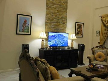 Fully Furnished 6 Bedroom Home in Amadeo near Tagaytay