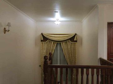 Fully Furnished 6 Bedroom Home in Amadeo near Tagaytay
