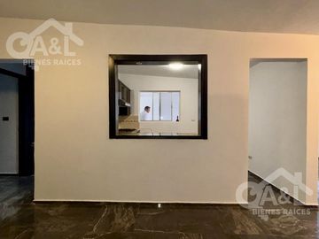 Casa en Venta con Recamara Planta Baja Jacarandas