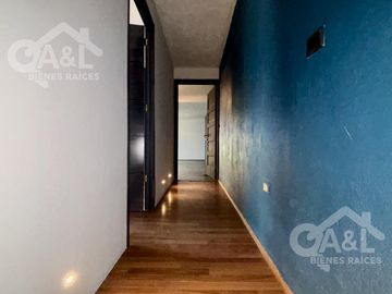 Casa en Venta con Recamara Planta Baja Jacarandas