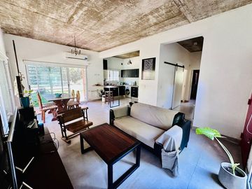 Venta Casa 4 ambientes, PILETA El Pato Berazategui